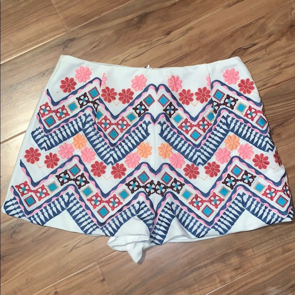 Lulus Rhythm is Gonna Get You Shorts Size Small